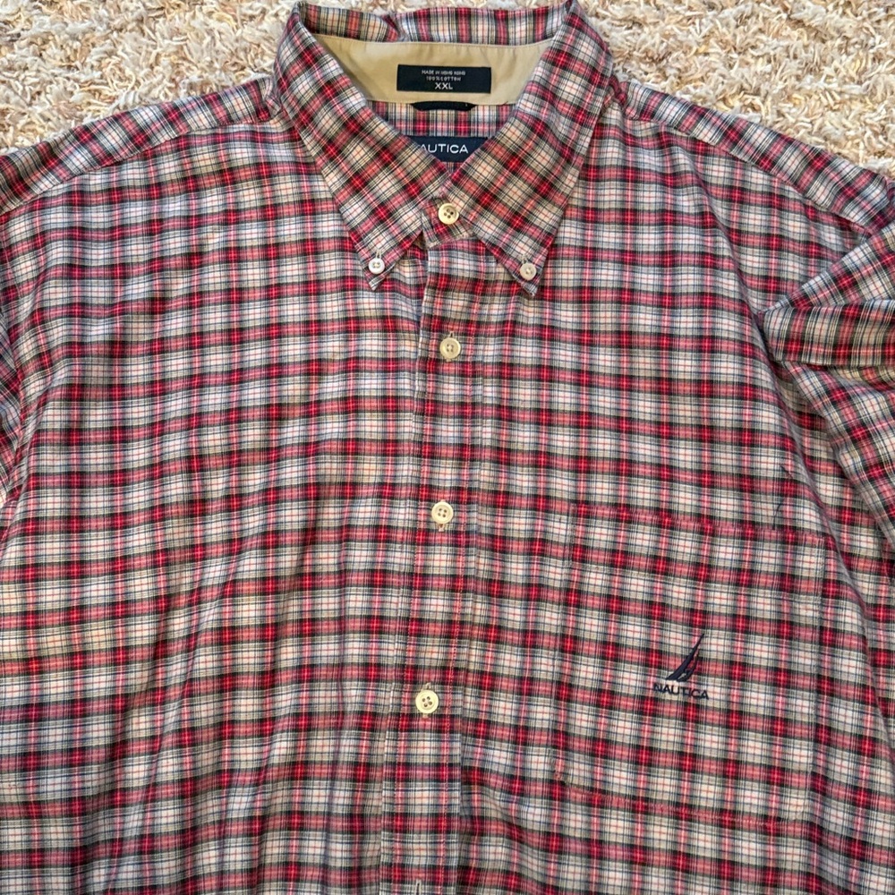 Izod Men's Red and White Checkered Shirt - Picture 3 of 4